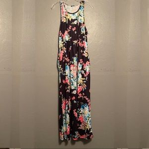 Black Floral Maxi Dress with Pockets